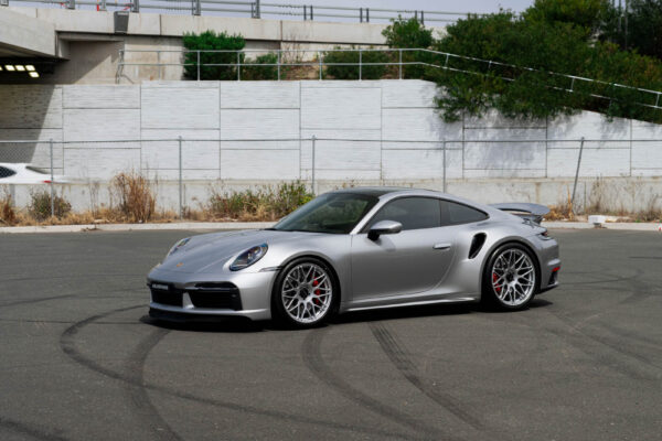 porsche-911-992-turbo-s-0028